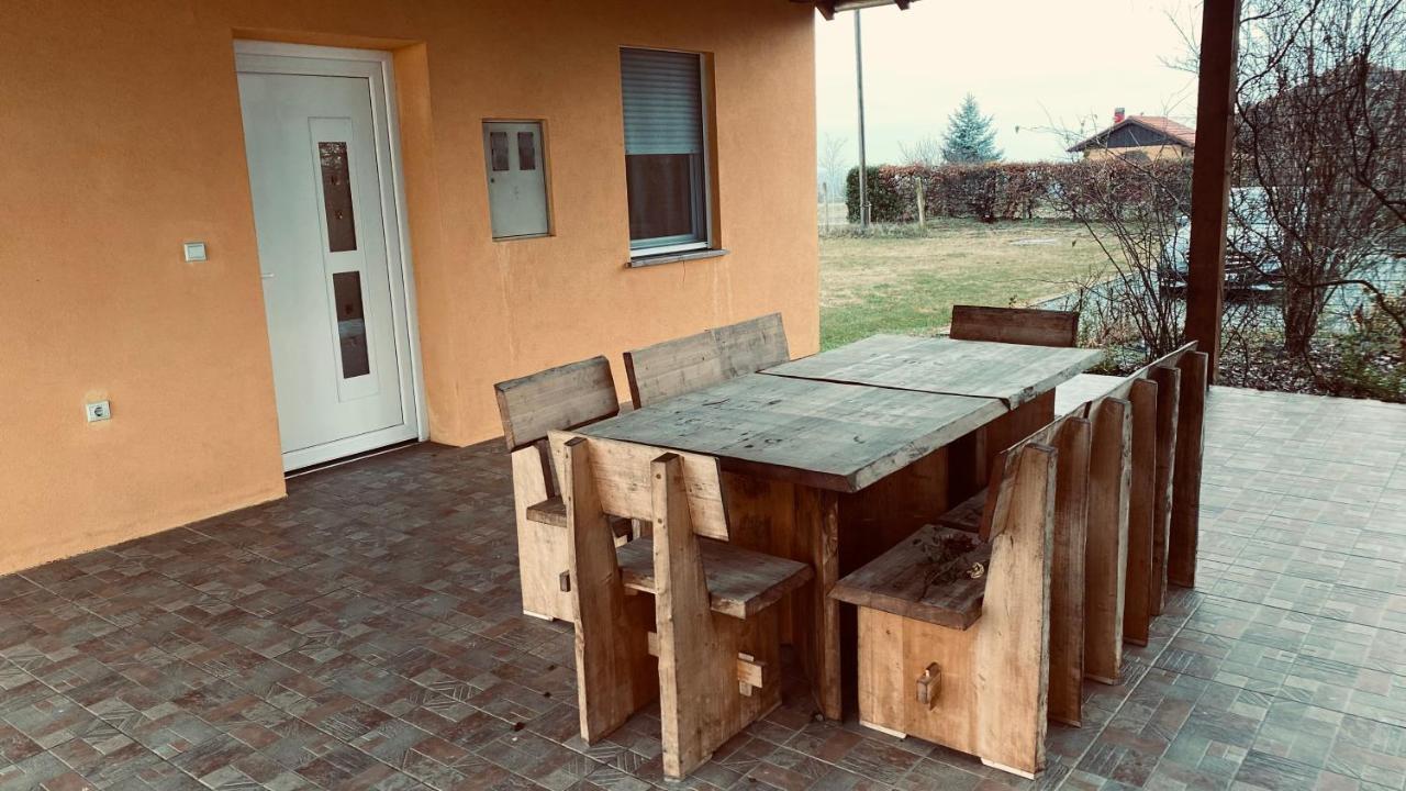 Villa Kuca Za Odmor Brzica Erdut Esterno foto